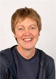 Portrait image of Lesley Dike, Yoga teacher and musculoskeletal physiotherapist, Sheffield